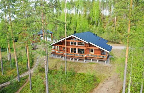 Juva Villa | Villa Maaria, LaatuLomat