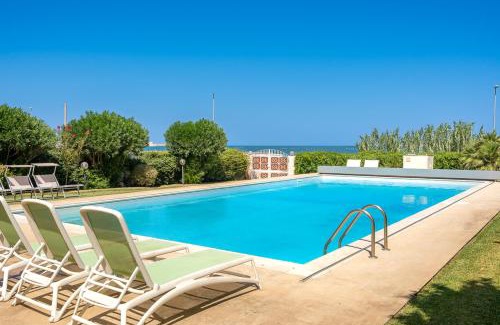 Carrozziere Villa | Villa Maddalena by Wonderful Italy