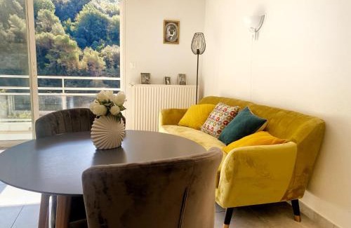 Ventabrun Apartment | Villa Madeleine - Résidence Services Seniors