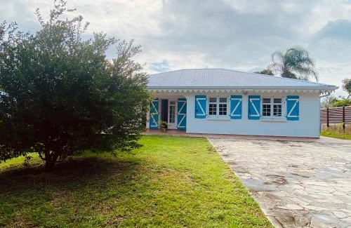 Le Lamentin House | Villa Madikera