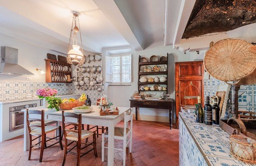 Vorno Villa | Villa Magnolie, a 5 bedrooms Traditional Villa in Lucca with Private Garden in the Hamlet of Vorno