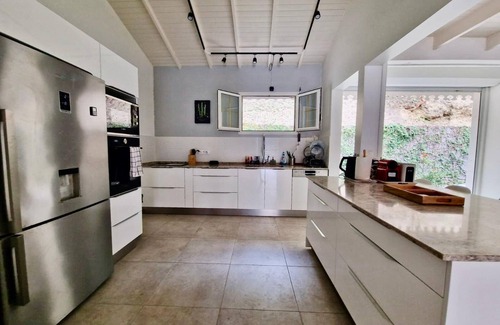 Le Francois Villa | Villa Mahogany, Confort, Calme. Mer, Spot de Kitesurf & Windsurf à Proximité