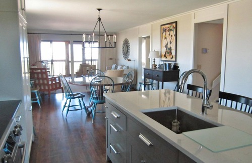 Oceanmarsh Subdivision House | Villa Ma’Kai: Waterfront for Nature Lovers-Upscale-Golf Cart-Stunning Views!