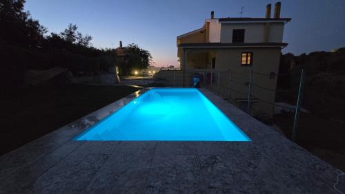 Sassari Bed & Breakfast | Villa Malvasio Pool and Jacuzzi Room Sassari