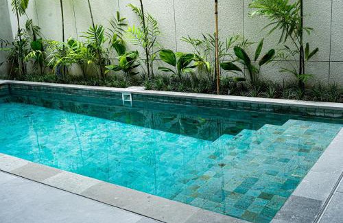 Batu Bolong House | Villa Mamakami - Private Luxury Rooms in Canggu