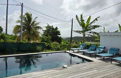 Petit-Bourg Villa | Villa Manakit