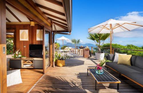Punaauia Villa | Villa Manuiti, balinese luxury home - private swim SPA, ocean view - OFYR BBQ - KoÏ pond