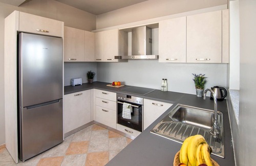 Skala House | Villa Mare★3 BR★Private Pool★Sea Views★Free Parking