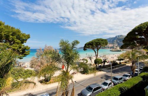 Mondello Villa | Villa Marea Mondello