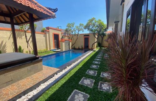 Sunset Road Villa | Villa Margherita