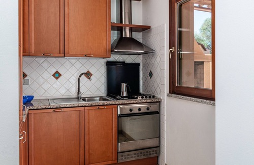 Costa Rei Villa | Villa 'Mariella' with Private Terrace, Wi-Fi and Air Conditioning