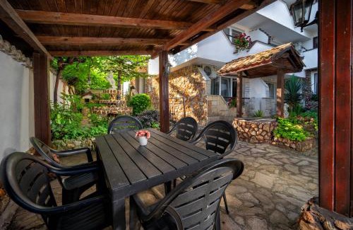 Balchik House | Villa Marieta Guesthouse