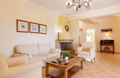Petaleia Villa | Villa Marily by Villa Plus