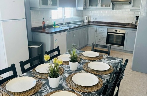 Puerto Calero Villa | Villa Marina Deniz with Private Heated Pool + Pool Table + Air Con*