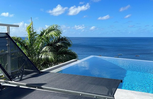 Les Anses-d'Arlets Villa | Villa Marine Blue rental house PMR with swimming pool and sea view