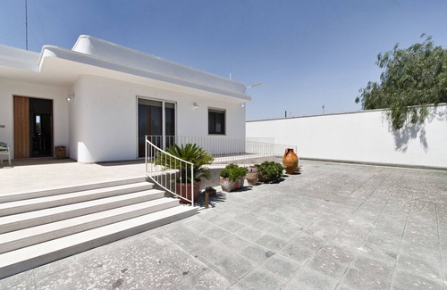 Lecce Villa | Villa Maroby Garden & Parking - Lecce Selection