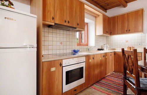 Elation Villa | Villa 'Mary Helen' with Private Pool, Private Terrace and Shared Garden