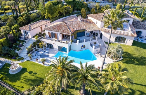 Tourrettes-sur-Loup Villa | Villa Maxima/5*+ with Gym/Spa/Wine/Photostudio