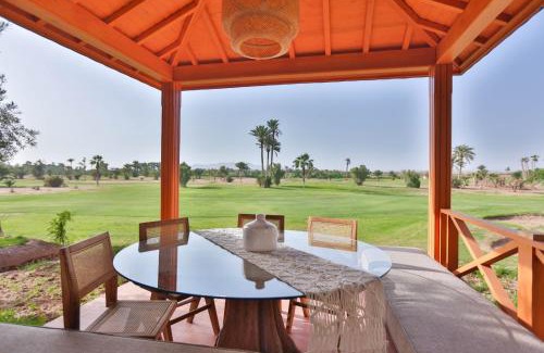 Palmeraie Villa | Villa May sur le Golf de la Palmeraie with Cooker and Butler included
