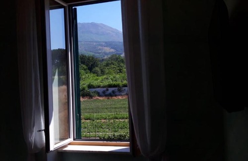 Torre del Greco House | Villa Mazza al Vesuvio