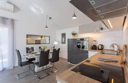 Klis Villa | Villa Melki SAVE 20 percent on Split-villas com