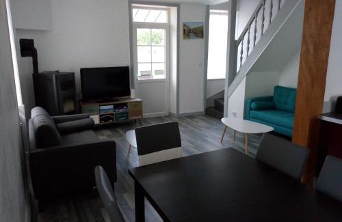 Bussiere-Galant House | Villa Mendieras