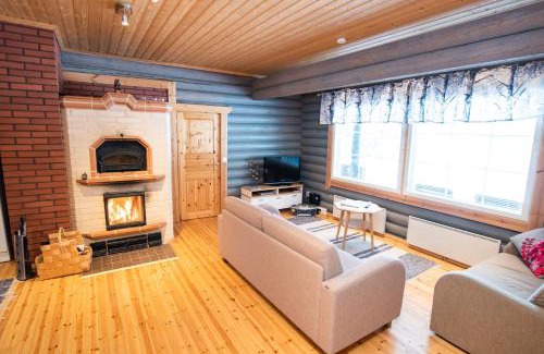 Paajarvi House | Villa Mertala