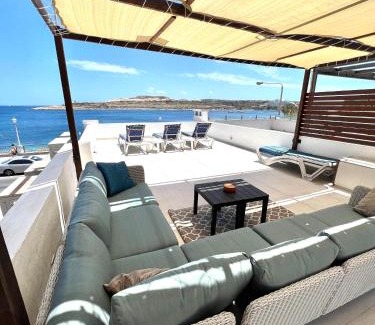Qawra Villa | Villa Michael
