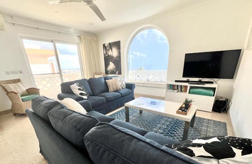 Qawra Villa | Villa Michael