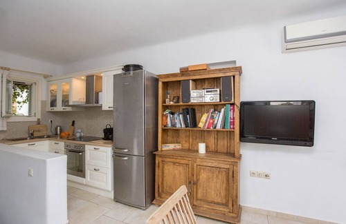 Maragas Villa | Villa Mihail Aggelos Family & Close To Town And Beach.Amazing sea view