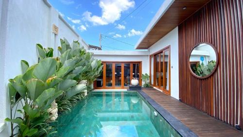 Padonan Villa | Villa Miki 2BR Private Pool Canggu