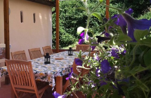Lari Villa | Villa Mimosa , Relax in Nature