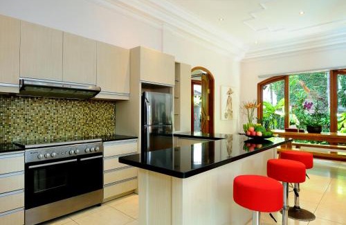 Legian Villa | Villa Mimpi - Peaceful Oasis at Legian Beach