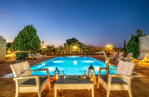 Kato Gouves Villa | Villa Minos by Villa Plus