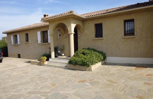 Querciolo Villa | Villa mit grosser Sommerküche und Pool, 8 Minuten zum Sandstrand Cap Sud
