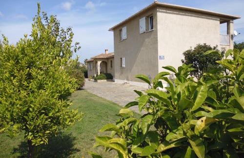 Querciolo Villa | Villa mit grosser Sommerküche und Pool, 8 Minuten zum Sandstrand Cap Sud