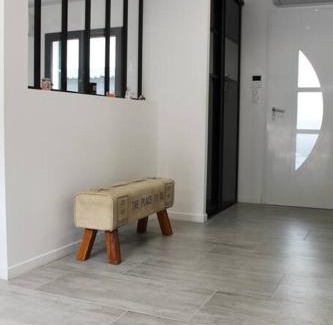 Rochefort-du-Gard Villa | Villa moderne climatisée avec piscine privée proche Avignon