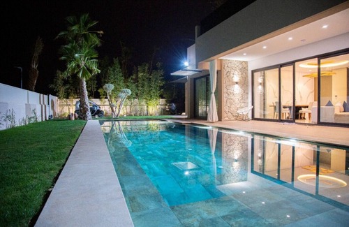 Sidi Abdallah Ghiat Villa | Villa Moderne Marrakech
