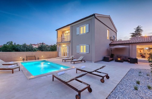 Stinjan Villa | Villa Mokka near Pula only 900 meter from the beach