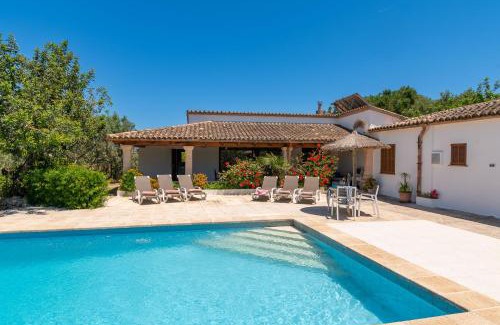 Pollensa Villa | Villa Molinas by Sealand Villas