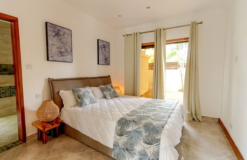 Pointe Aux Piments Villa | Villa Mon Île Sun Side Tranquil Villa with Private Pool