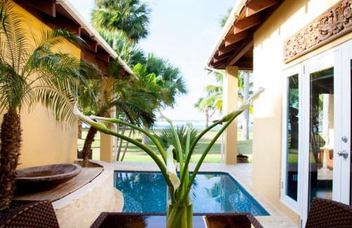 Aguacate Resort | Villa Montaña Beach Resort