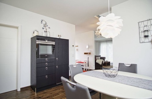 Trent House | Villa Morgensünn - House in an idyllic location with sauna, terrace and garden -