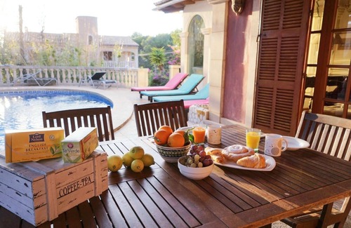 Es Pelats Ski Chalet | VILLA MUNAR I, Beautiful villa with swimmingpool ideal for families, quiet place