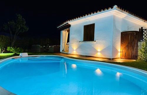 Tanaunella Villa | Villa Nadia con piscina privata Budoni