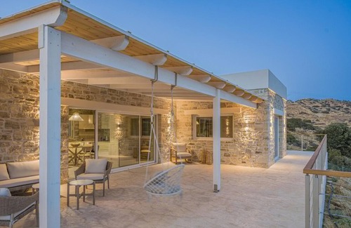Matala Villa | Villa Nala with Pool by Matala