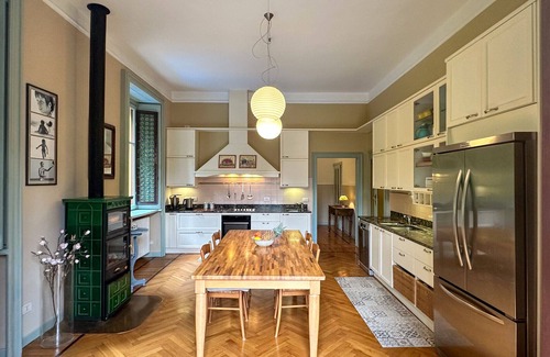 Cernobbio Villa | Villa Nanni/pool/parking/central Cernobbio