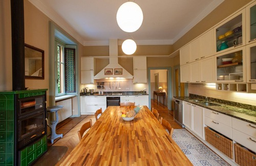 Cernobbio Villa | Villa Nanni/pool/parking/central Cernobbio