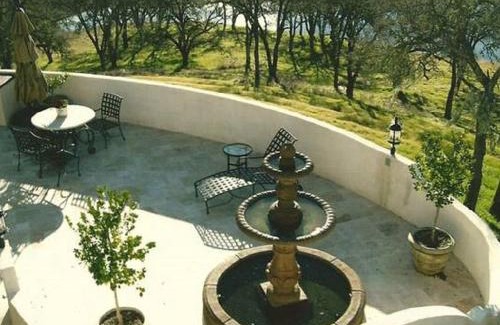 Pope Valley House | Villa Napa Wine Country Scenic Pool and Vineyard Views
