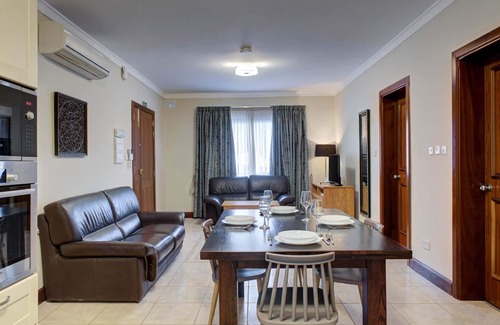 Santa Maria Estate Villa | Villa Narcis~ 2 BR Villa with Private Pool & Views